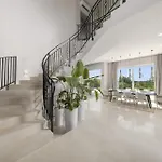 Palazzo Buie Villa *