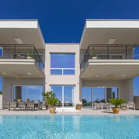 Vila Palazzo Buie *