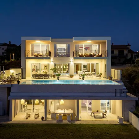 Villa Palazzo Buie *